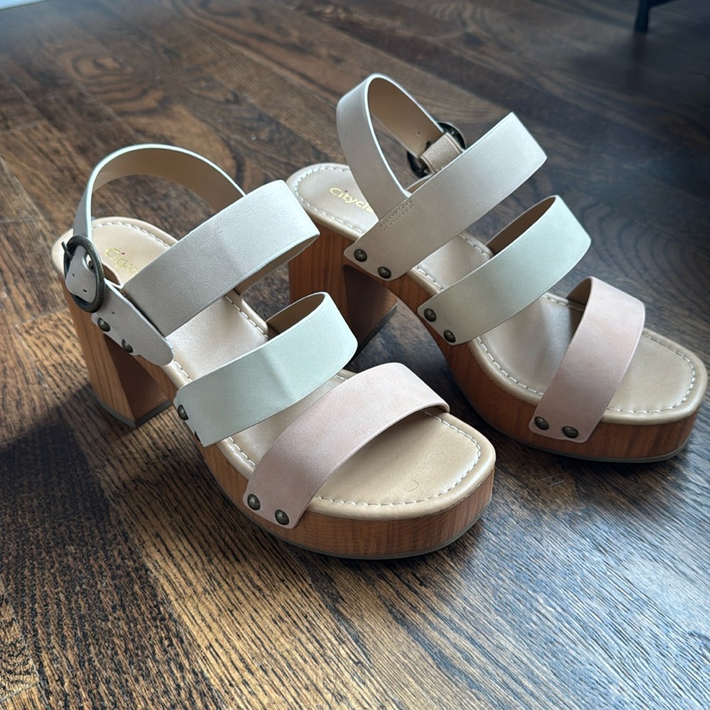 City Classified platform Sandals